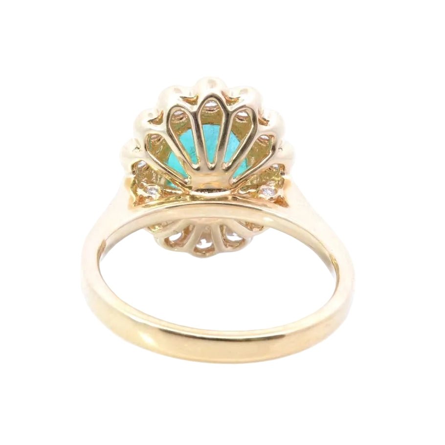 Bague Entourage en or jaune, émeraude et diamants - Castafiore