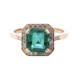 Bague Entourage en or jaune, émeraude et diamants - Castafiore