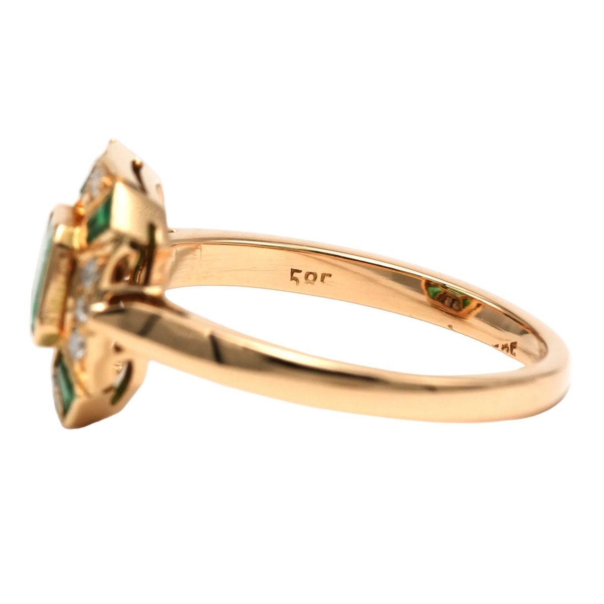 Bague Entourage en or jaune, émeraudes et diamants - Castafiore
