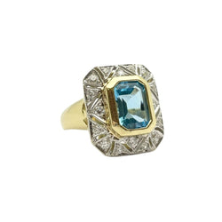 Bague Entourage en or jaune et blanc, topaze et diamants - Castafiore