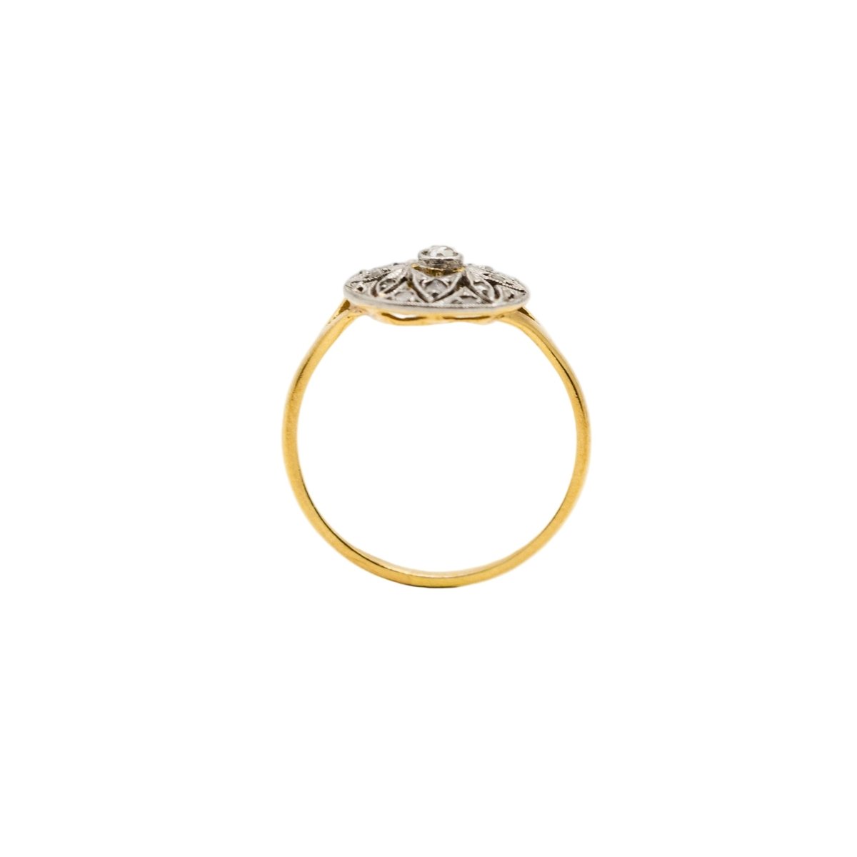 Bague entourage en or jaune et diamants - Castafiore
