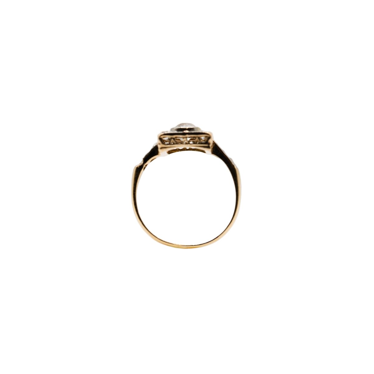 Bague Entourage en or jaune et diamants - Castafiore