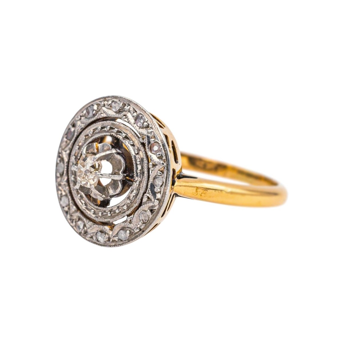 Bague Entourage en or jaune et diamants - Castafiore