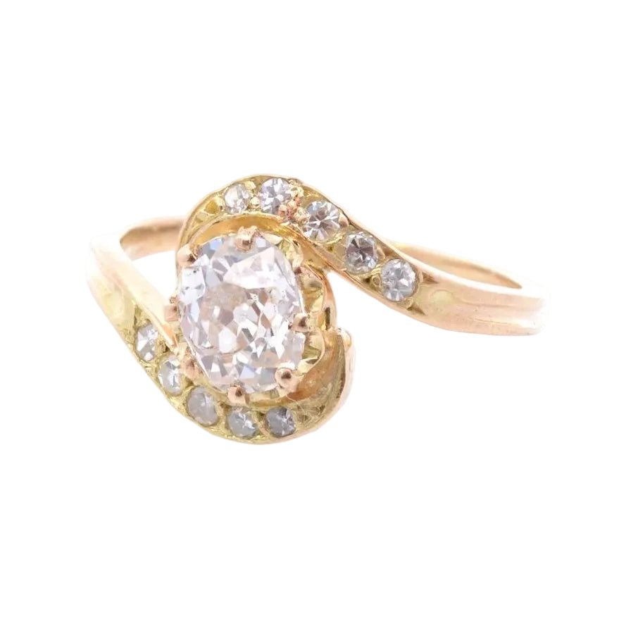 Bague Entourage en or jaune et diamants - Castafiore
