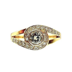 Bague Entourage en or jaune et diamants - Castafiore