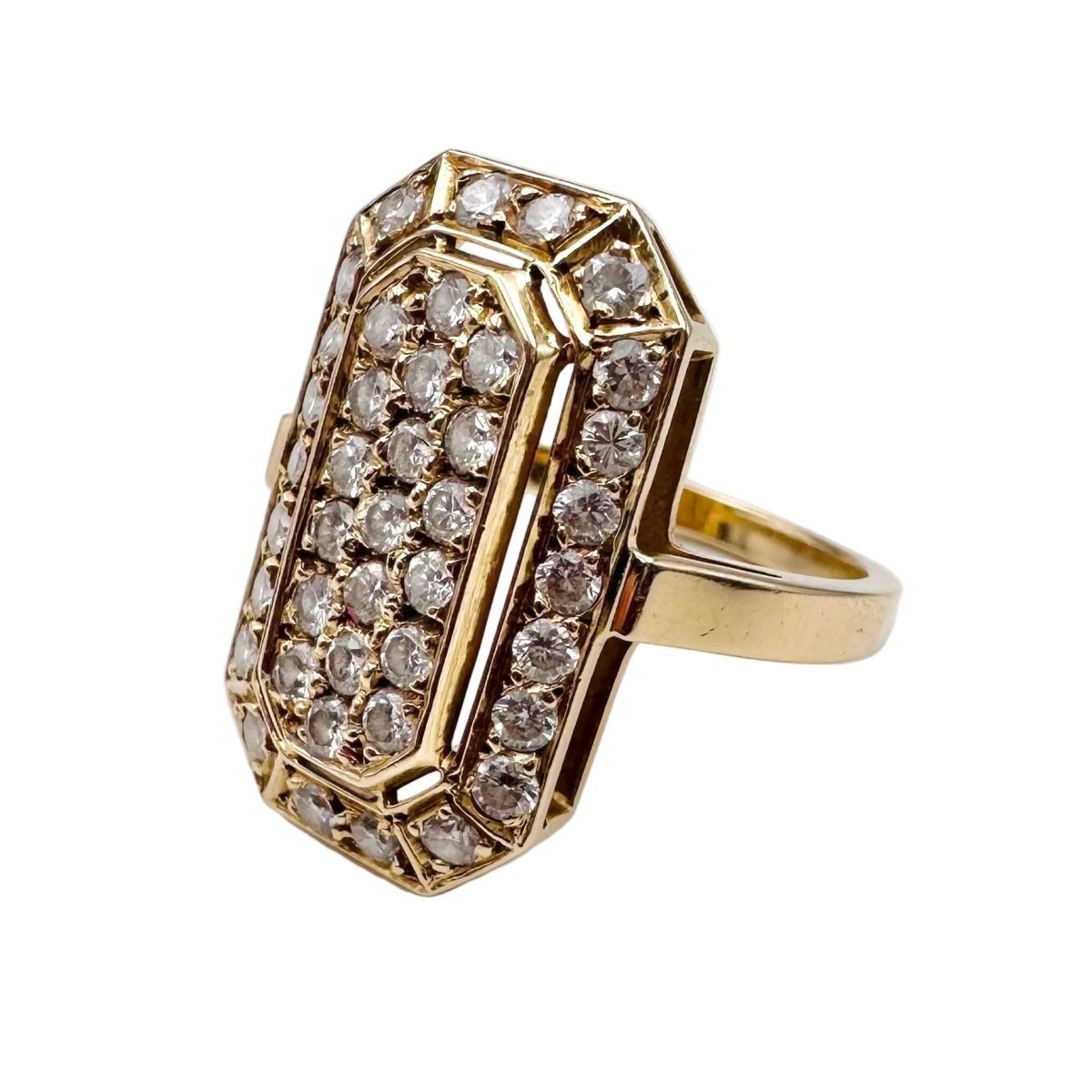 Bague Entourage en or jaune et diamants - Castafiore