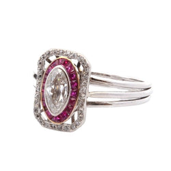 Bague Entourage en or jaune et platine avec diamants et rubis - Castafiore