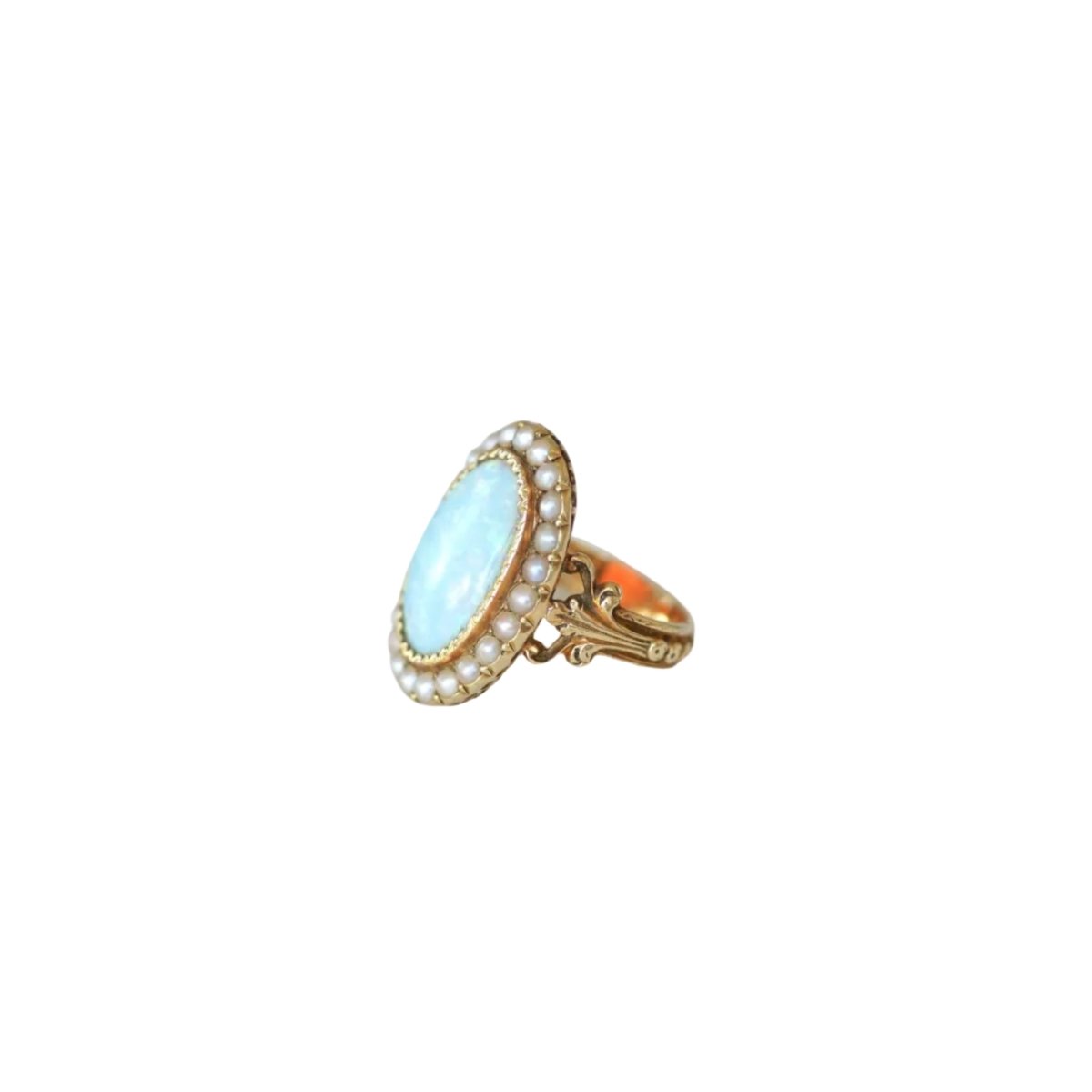 Bague Entourage en or jaune, perles et opale - Castafiore