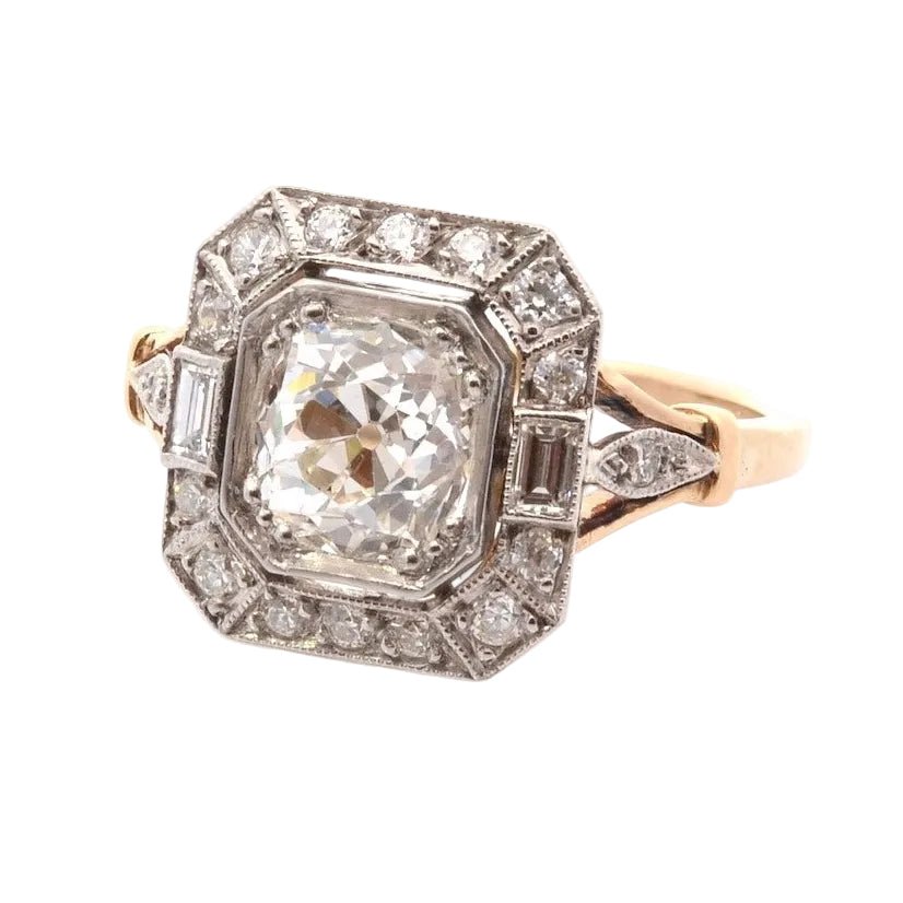 Bague Entourage en or jaune, platine et diamants - Castafiore