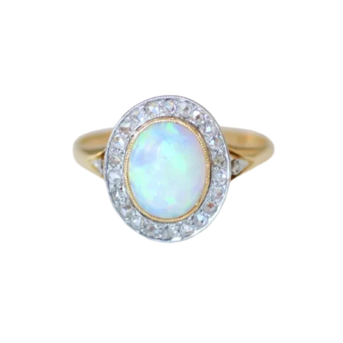 Bague Entourage en or jaune, platine, opale et diamants - Castafiore