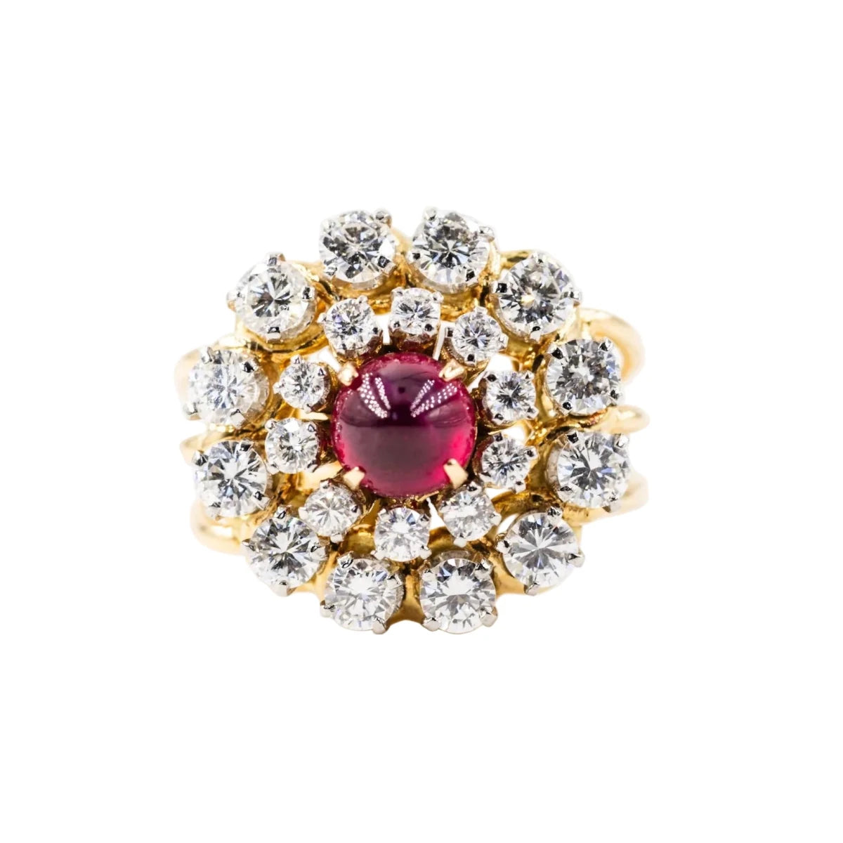 Bague Entourage en or jaune, platine, rubis et diamants - Castafiore