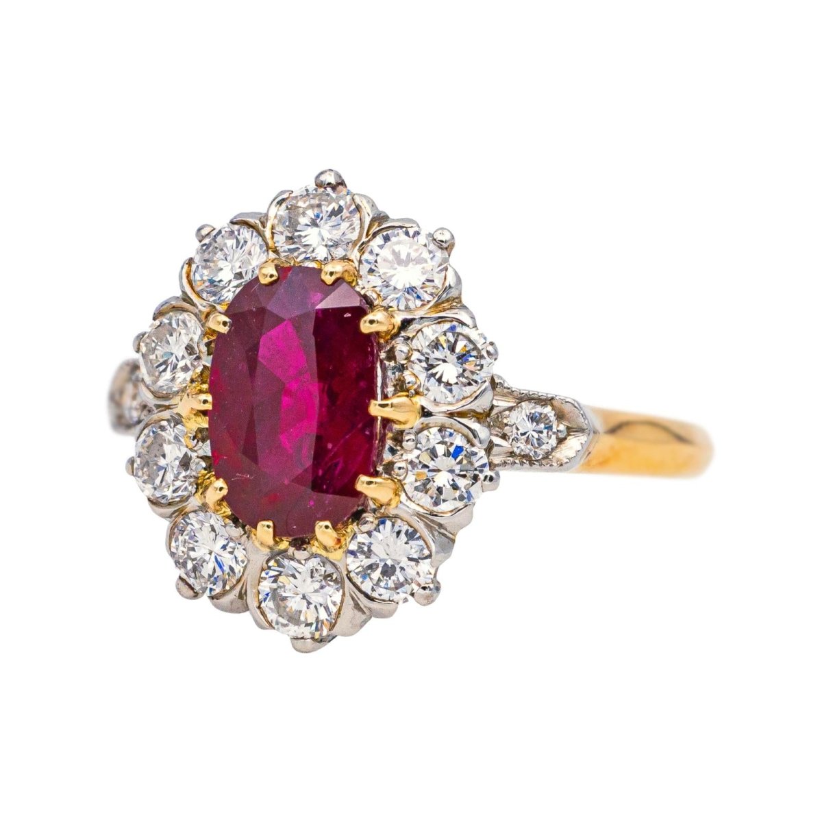 Bague Entourage en or jaune, platine, rubis et diamants - Castafiore