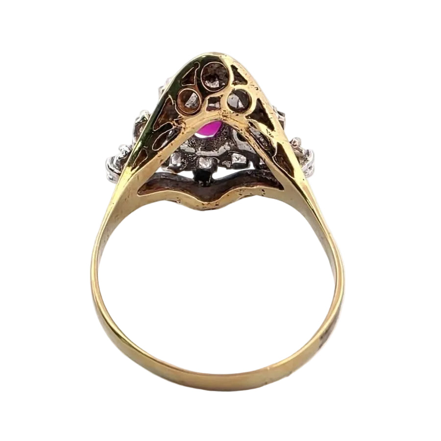 Bague Entourage en or jaune, rubis et diamants - Castafiore