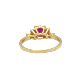 Bague Entourage en or jaune, rubis et diamants - Castafiore
