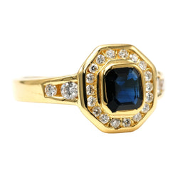 Bague Entourage en or jaune, saphir et diamants - Castafiore