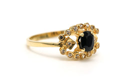 Bague Entourage en or jaune, saphir et diamants - Castafiore