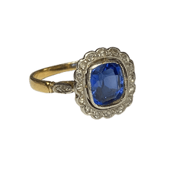 Bague Entourage en or jaune, saphir et diamants - Castafiore
