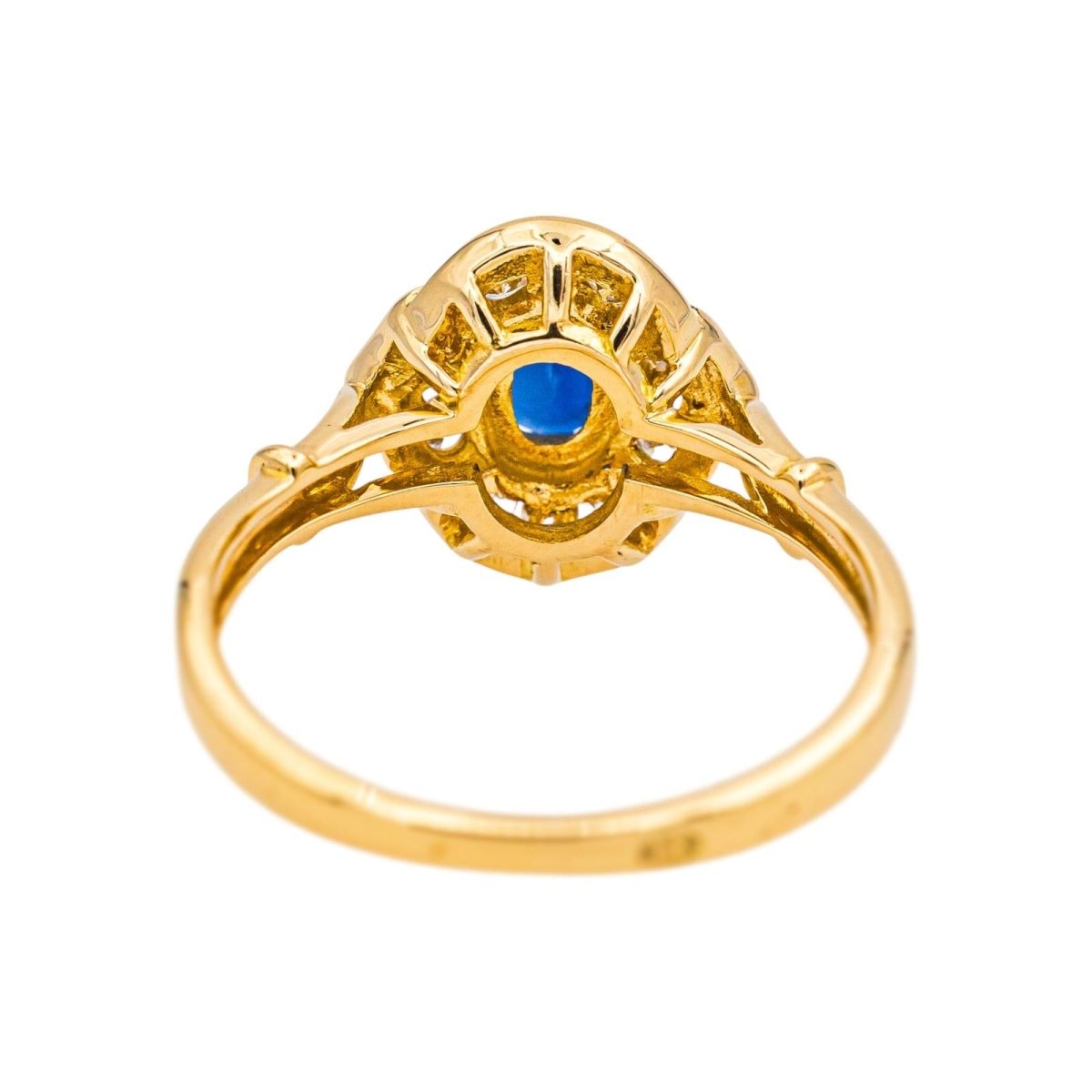 Bague Entourage en or jaune, saphir et diamants - Castafiore