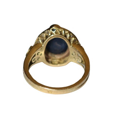 Bague Entourage en or jaune, saphirs et diamants - Castafiore