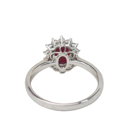 Bague entourage en or or blanc, rubis 0.95ct et diamants - Castafiore