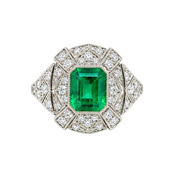 Bague Entourage en platine, émeraude et diamants - Castafiore