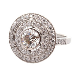 Bague Entourage en platine et diamants - Castafiore
