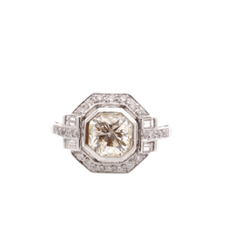 Bague Entourage en platine et diamants - Castafiore