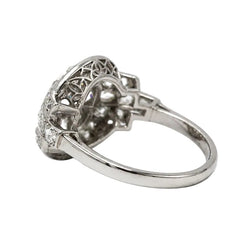 Bague Entourage en platine et diamants - Castafiore