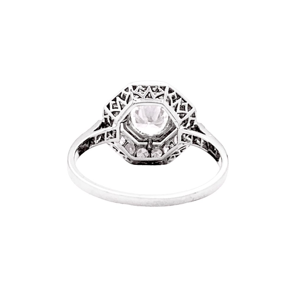 Bague Entourage en platine et diamants - Castafiore