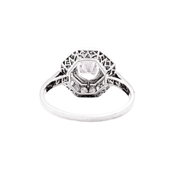 Bague Entourage en platine et diamants - Castafiore