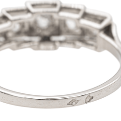 Bague Entourage en platine et diamants - Castafiore