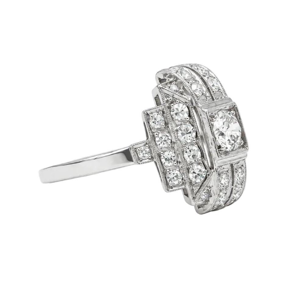 Bague Entourage en platine et diamants - Castafiore