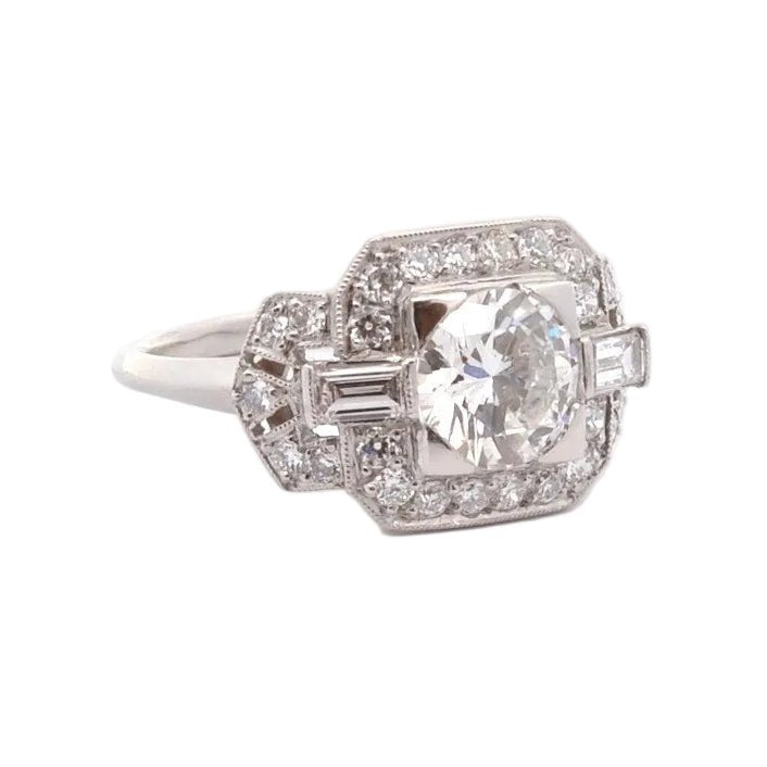 Bague Entourage en platine et diamants - Castafiore