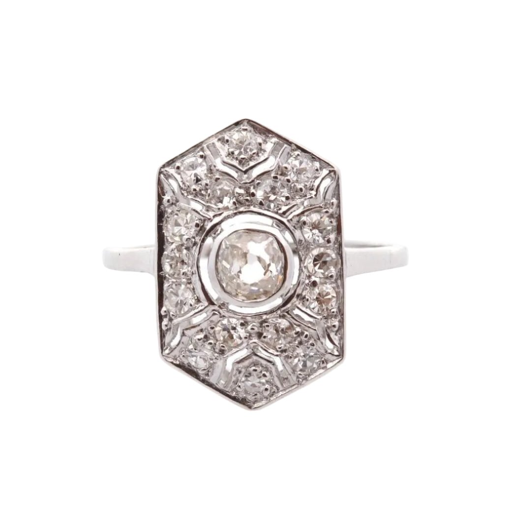 Bague Entourage en platine et diamants - Castafiore