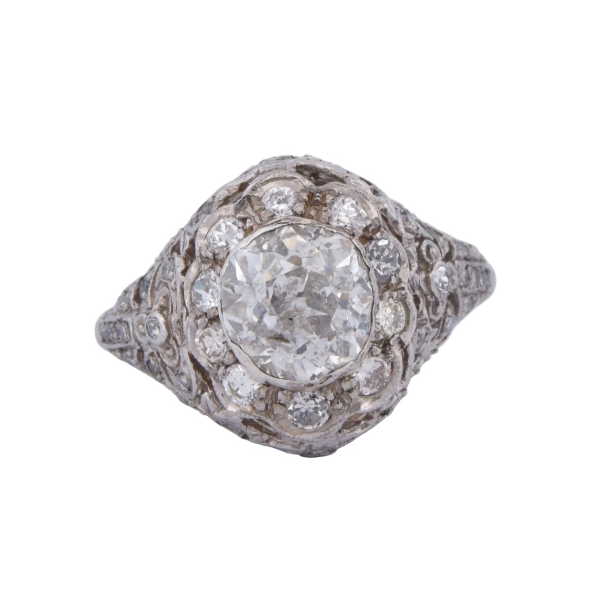 Bague Entourage en platine et diamants - Castafiore