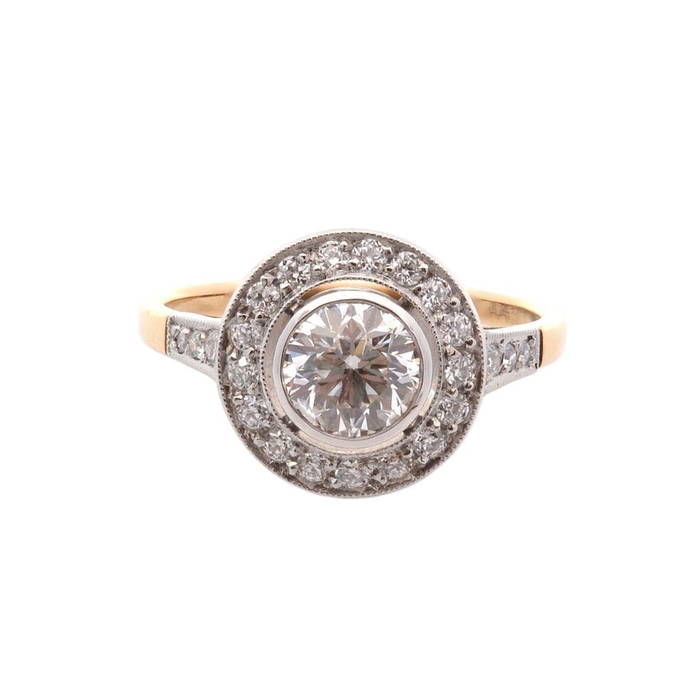 Bague Entourage en platine, or jaune, et diamants - Castafiore