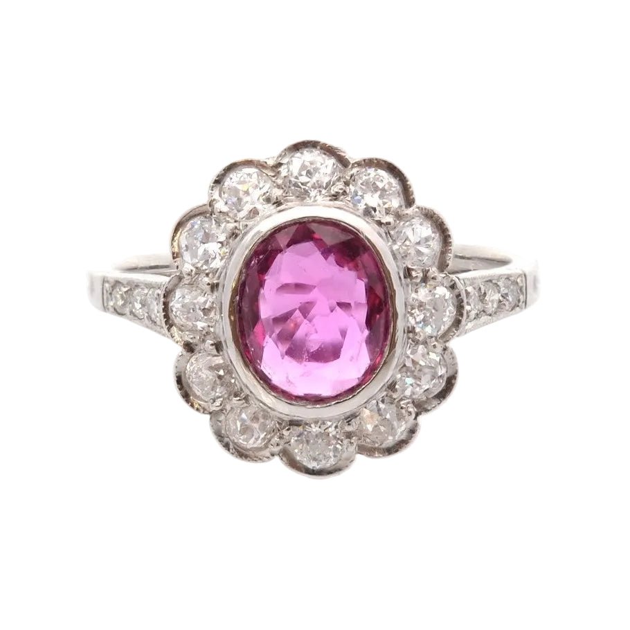 Bague Entourage en platine, rubis et diamants - Castafiore