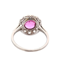 Bague Entourage en platine, rubis et diamants - Castafiore
