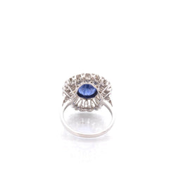 Bague Entourage en platine, saphir et diamants - Castafiore
