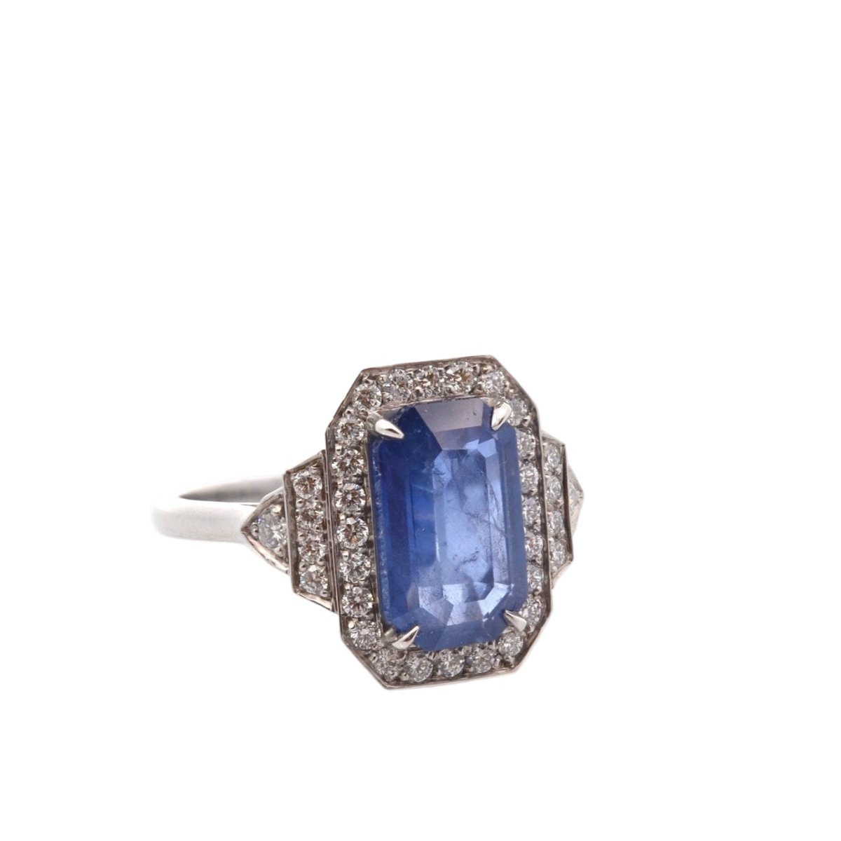 Bague Entourage en platine, saphir et diamants - Castafiore