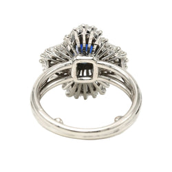 Bague Entourage en platine, saphir et diamants - Castafiore