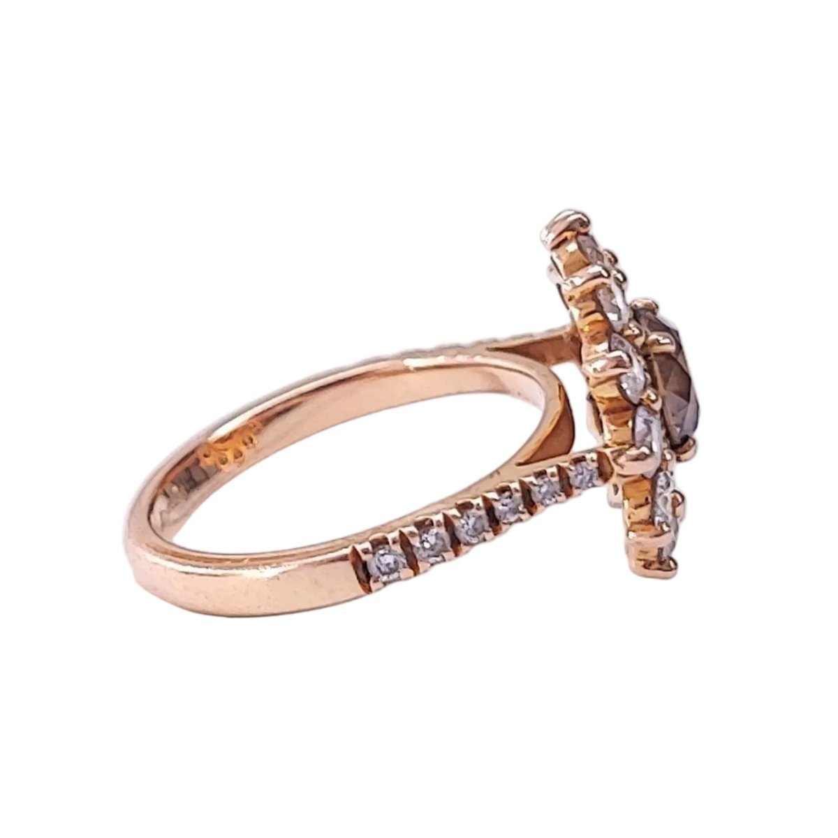 Bague Entourage GEMMYO "Lefkos" en or rose et diamants - Castafiore