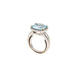 Bague Entourage POIRAY "Fille Antik" en or blanc, topaze et diamants - Castafiore