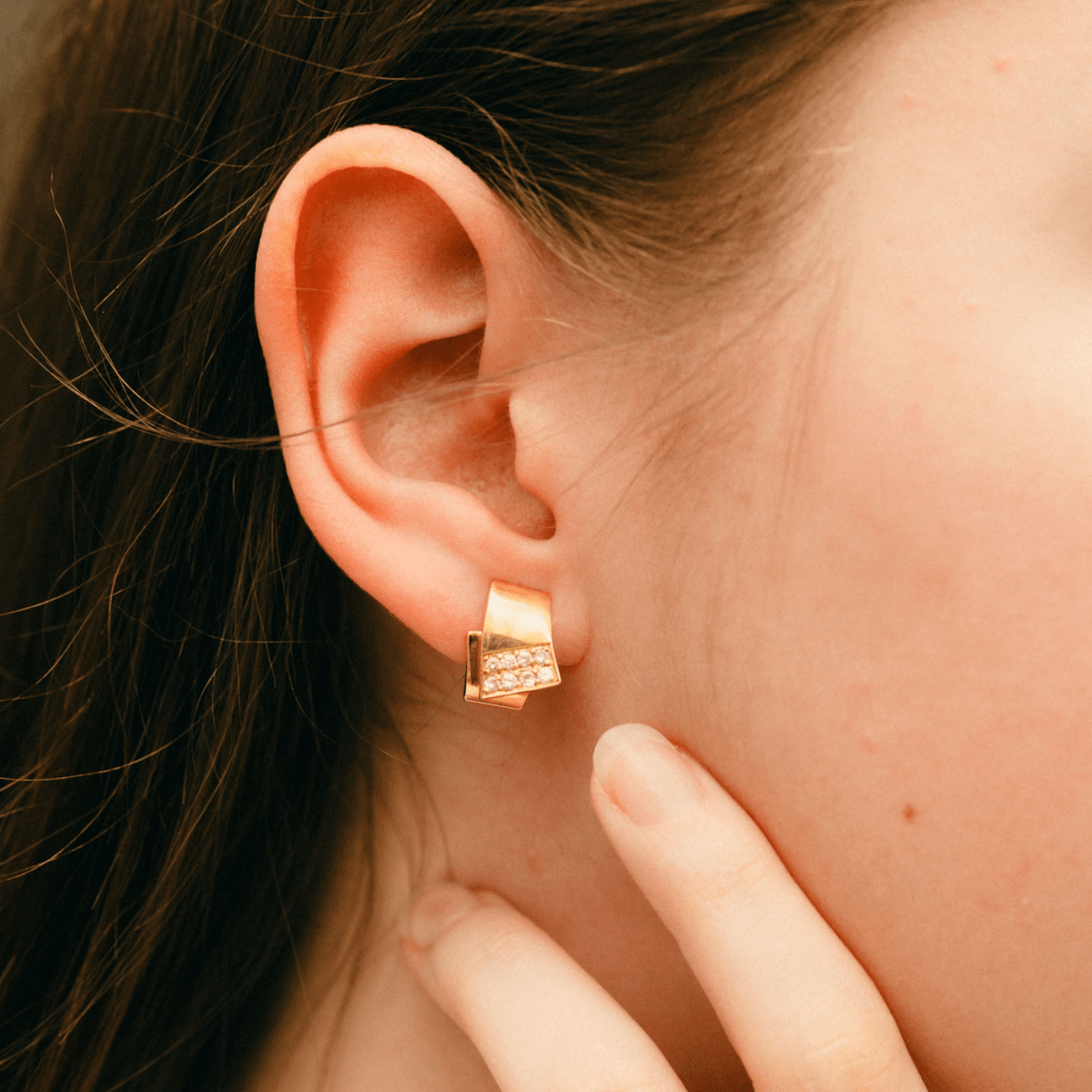 Bague et Boucles d'oreilles en or jaune et diamants - Castafiore