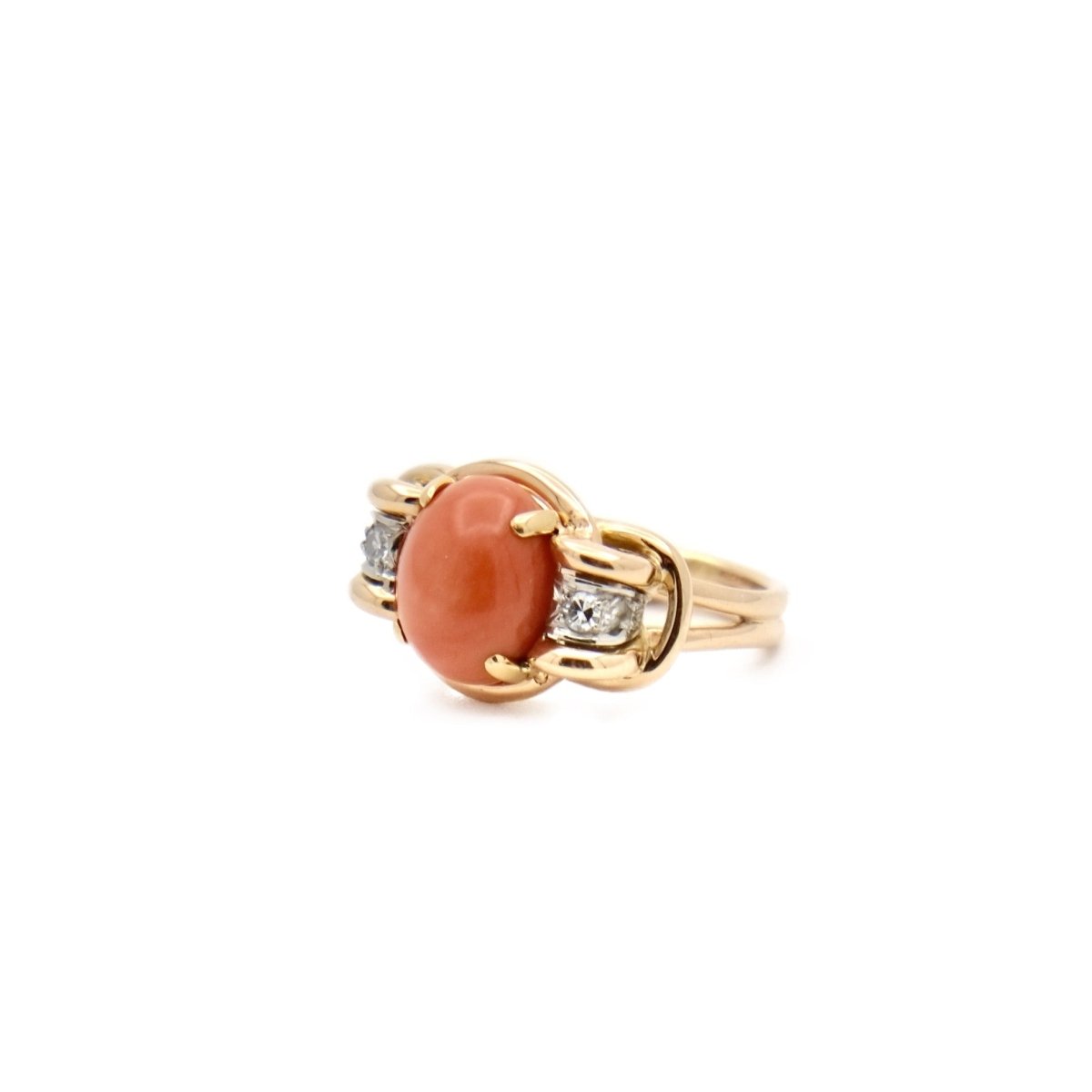 Bague fil d'or en or jaune et or gris corail et diamant - Castafiore