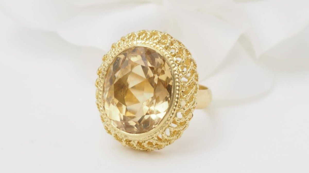Bague filigranée en or jaune et citrine facettée - Castafiore