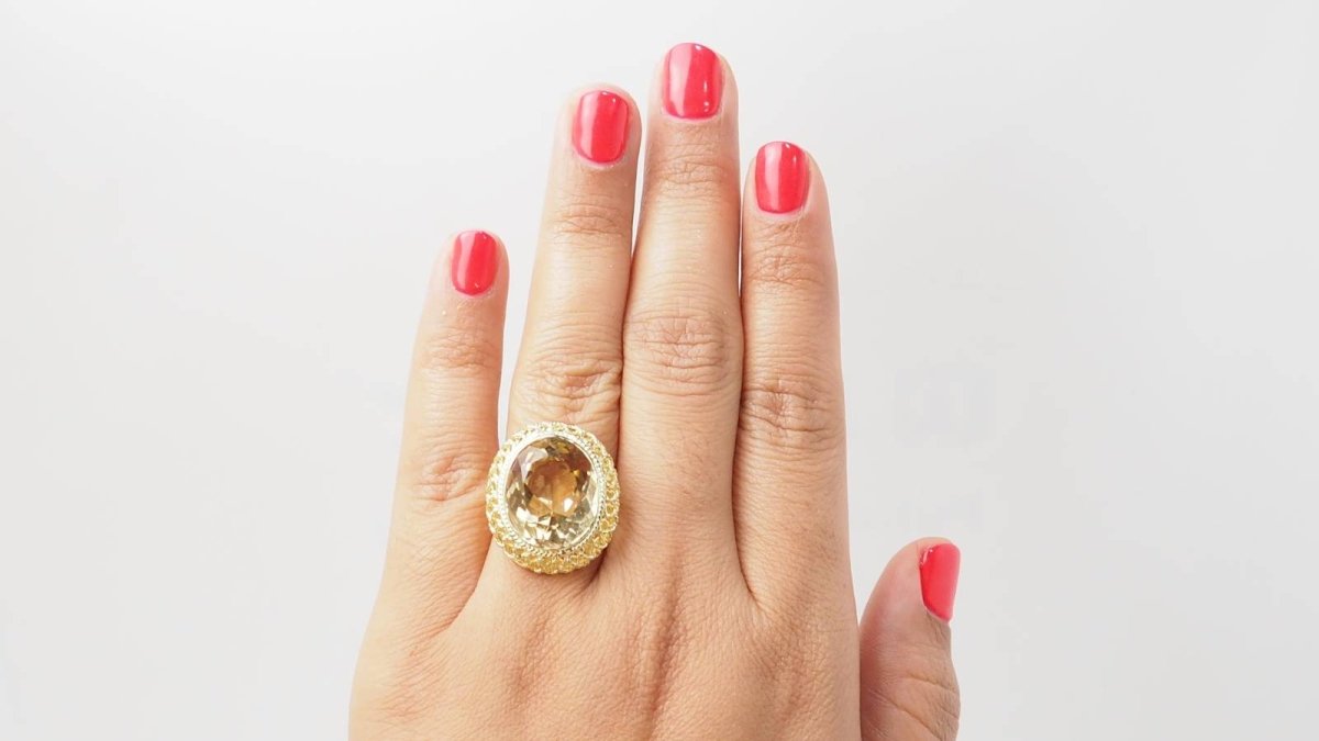 Bague filigranée en or jaune et citrine facettée - Castafiore