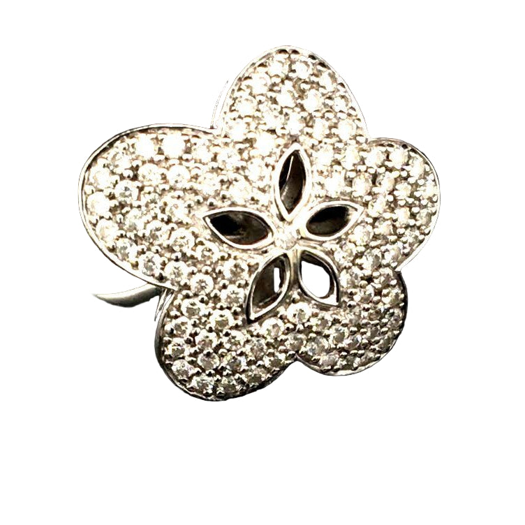 Bague Fleur en or blanc et diamants - Castafiore