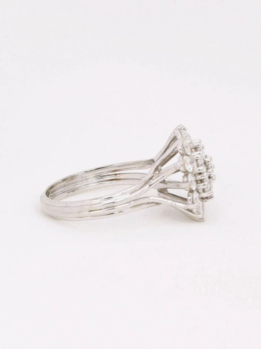 Bague fleur or blanc diamants 2 ct - Castafiore