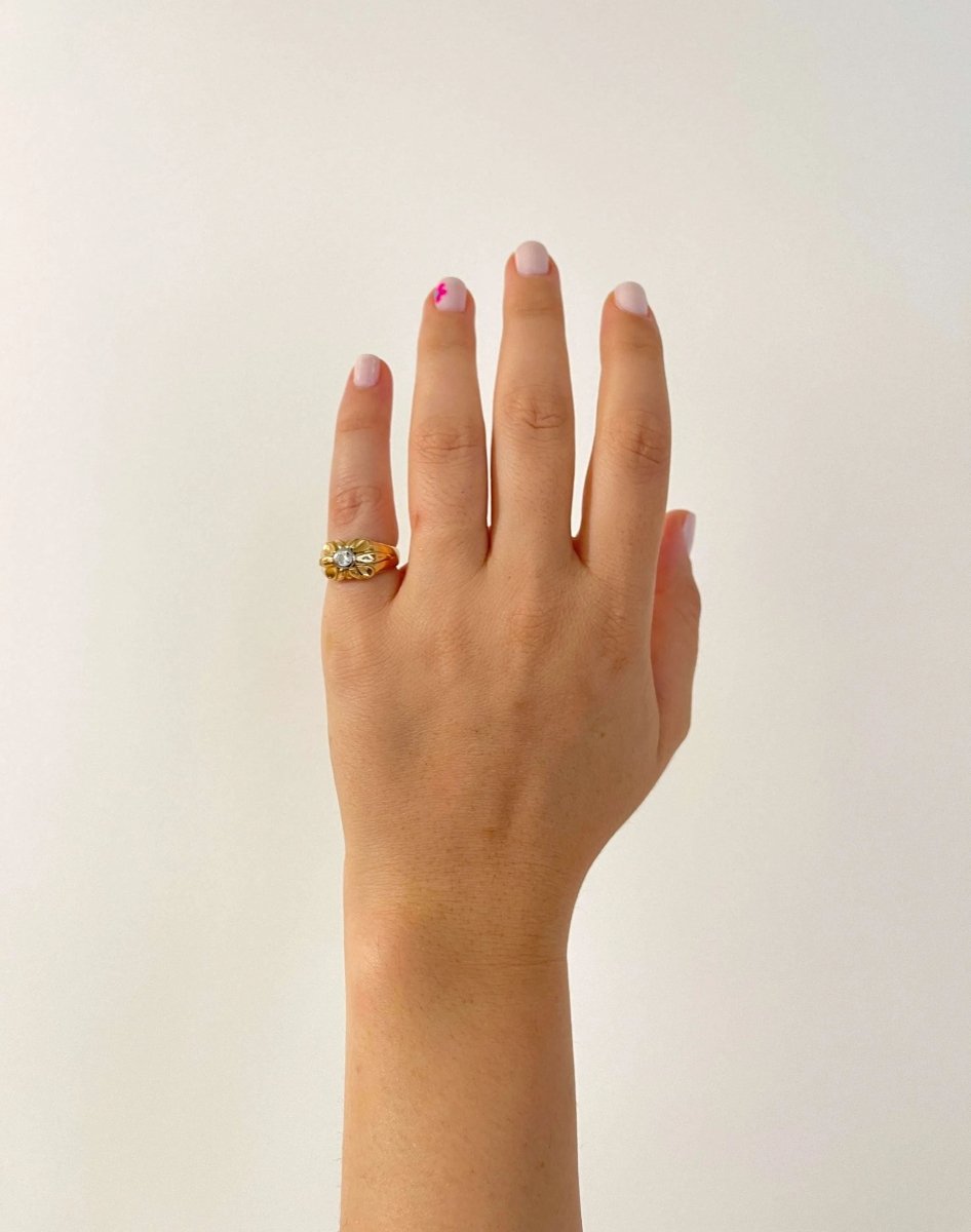 Bague fleur vintage en or et diamant taille ancienne - Castafiore